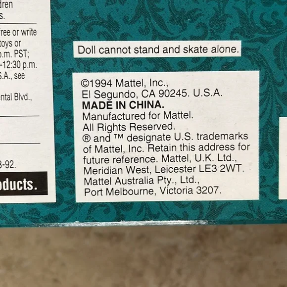 Victorian Elegance Barbie-1994 - Picture 5 of 6